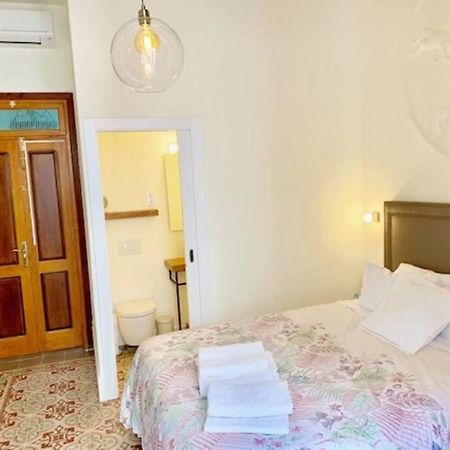 Cozy Studio With Balcony In The Best Place Apartment Sitges Bagian luar foto