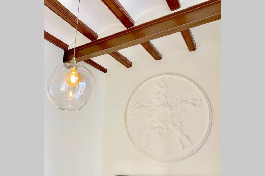 Cozy Studio With Balcony In The Best Place Apartment Sitges Bagian luar foto